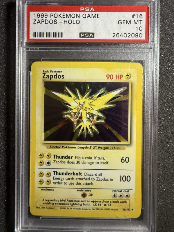 Zapdos (BS 16) Holo PSA 10